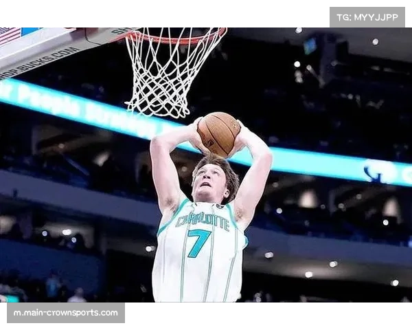 黄蜂新秀克努佩尔三分精准 外线火力成球队新武器